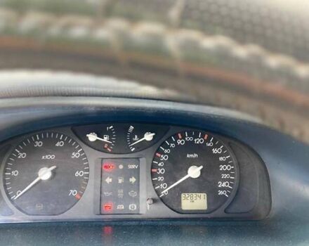 Рено Лагуна, объемом двигателя 1.6 л и пробегом 328 тыс. км за 4200 $, фото 19 на Automoto.ua