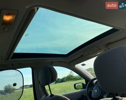 Рено Лагуна, об'ємом двигуна 2.2 л та пробігом 310 тис. км за 4127 $, фото 23 на Automoto.ua
