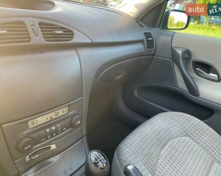 Рено Лагуна, об'ємом двигуна 2.2 л та пробігом 310 тис. км за 4127 $, фото 27 на Automoto.ua