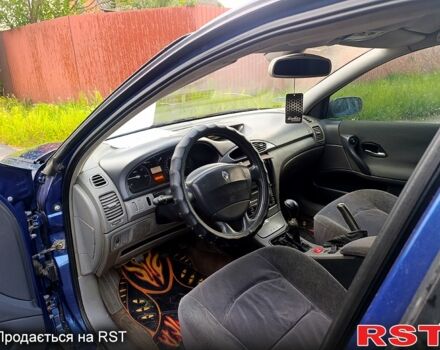 Рено Лагуна, объемом двигателя 1.9 л и пробегом 286 тыс. км за 1750 $, фото 4 на Automoto.ua