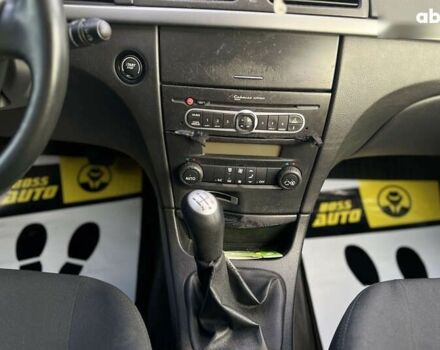 Рено Лагуна, об'ємом двигуна 1.6 л та пробігом 210 тис. км за 4650 $, фото 17 на Automoto.ua