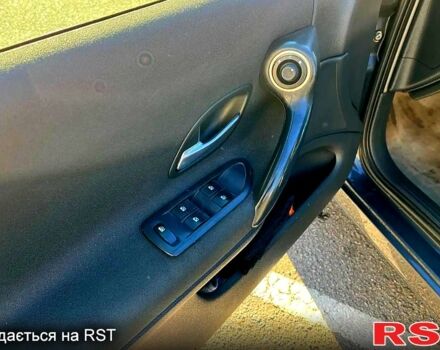 Рено Лагуна, об'ємом двигуна 2.2 л та пробігом 300 тис. км за 3924 $, фото 4 на Automoto.ua