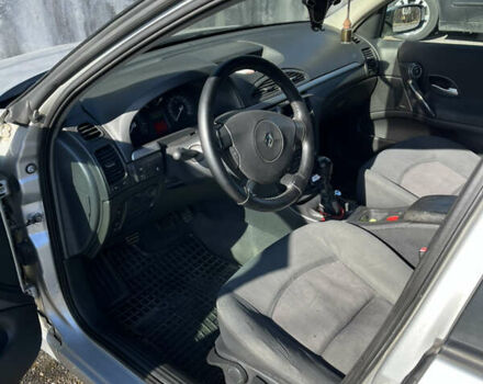 Рено Лагуна, объемом двигателя 1.9 л и пробегом 297 тыс. км за 5141 $, фото 3 на Automoto.ua