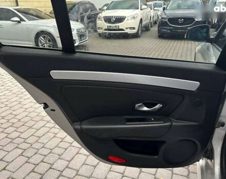 Рено Лагуна, объемом двигателя 1.5 л и пробегом 300 тыс. км за 4500 $, фото 11 на Automoto.ua