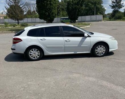 Рено Лагуна, объемом двигателя 1.46 л и пробегом 270 тыс. км за 5800 $, фото 15 на Automoto.ua