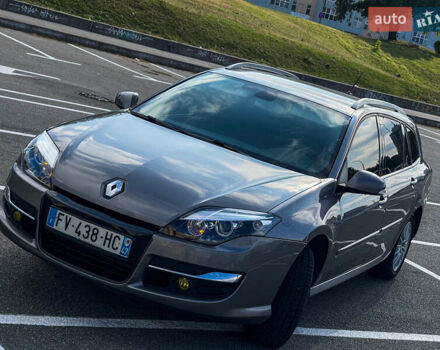 Рено Лагуна, объемом двигателя 1.5 л и пробегом 174 тыс. км за 7200 $, фото 3 на Automoto.ua