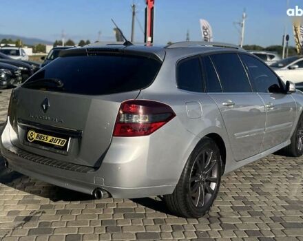 Рено Лагуна, об'ємом двигуна 2 л та пробігом 210 тис. км за 8700 $, фото 6 на Automoto.ua