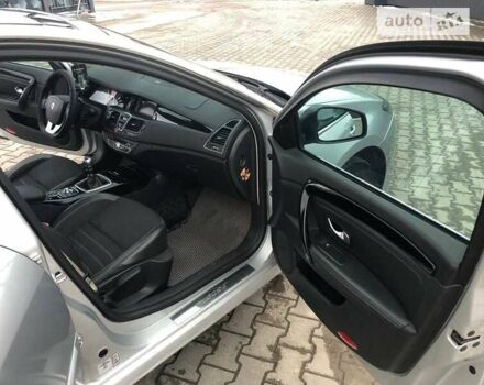 Рено Лагуна, объемом двигателя 1.5 л и пробегом 375 тыс. км за 7650 $, фото 12 на Automoto.ua