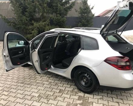 Рено Лагуна, объемом двигателя 1.5 л и пробегом 375 тыс. км за 7650 $, фото 16 на Automoto.ua