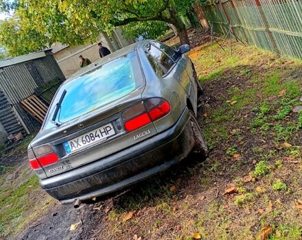 Рено Лагуна, объемом двигателя 1.8 л и пробегом 128 тыс. км за 1500 $, фото 2 на Automoto.ua