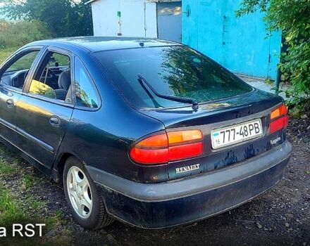 Рено Лагуна, объемом двигателя 2 л и пробегом 272 тыс. км за 1200 $, фото 3 на Automoto.ua