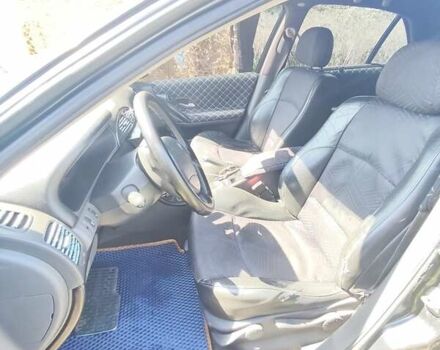 Рено Лагуна, объемом двигателя 1.8 л и пробегом 388 тыс. км за 3500 $, фото 3 на Automoto.ua