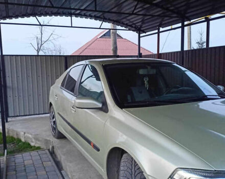 Рено Лагуна, объемом двигателя 1.9 л и пробегом 205 тыс. км за 4200 $, фото 5 на Automoto.ua