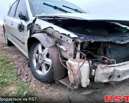 Рено Лагуна, объемом двигателя 2 л и пробегом 200 тыс. км за 1000 $, фото 2 на Automoto.ua