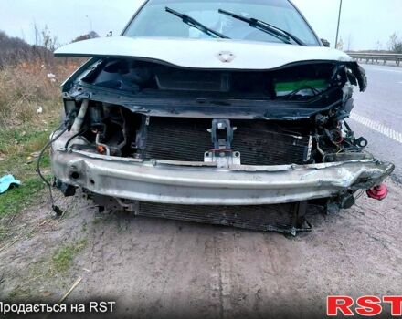 Рено Лагуна, объемом двигателя 2 л и пробегом 200 тыс. км за 1000 $, фото 1 на Automoto.ua