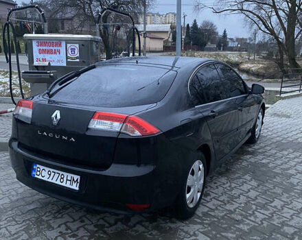 Рено Лагуна, об'ємом двигуна 2 л та пробігом 261 тис. км за 6200 $, фото 3 на Automoto.ua