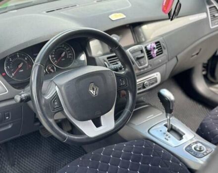 Рено Лагуна, объемом двигателя 2 л и пробегом 200 тыс. км за 9200 $, фото 6 на Automoto.ua