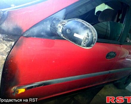 Рено Лагуна, объемом двигателя 1.8 л и пробегом 0 тыс. км за 1000 $, фото 1 на Automoto.ua