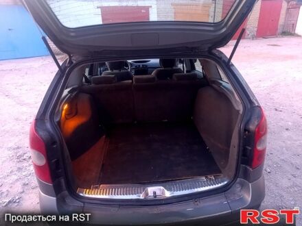 Рено Лагуна, объемом двигателя 1.9 л и пробегом 0 тыс. км за 2200 $, фото 1 на Automoto.ua