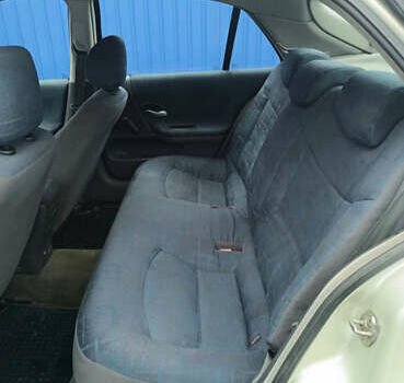 Желтый Рено Лагуна, объемом двигателя 1.9 л и пробегом 305 тыс. км за 2800 $, фото 10 на Automoto.ua