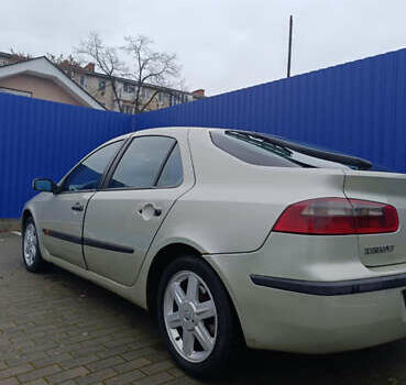 Желтый Рено Лагуна, объемом двигателя 1.9 л и пробегом 305 тыс. км за 2800 $, фото 4 на Automoto.ua