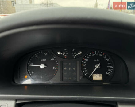 Жовтий Рено Лагуна, об'ємом двигуна 2.19 л та пробігом 330 тис. км за 3800 $, фото 19 на Automoto.ua