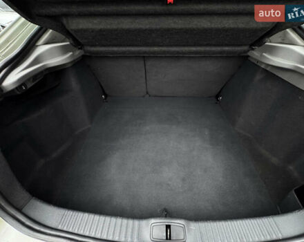 Жовтий Рено Лагуна, об'ємом двигуна 2.19 л та пробігом 330 тис. км за 3800 $, фото 23 на Automoto.ua