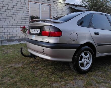 Сірий Рено Лагуна, об'ємом двигуна 2 л та пробігом 350 тис. км за 2000 $, фото 4 на Automoto.ua