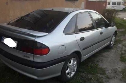 Серый Рено Лагуна, объемом двигателя 2.2 л и пробегом 35 тыс. км за 800 $, фото 3 на Automoto.ua