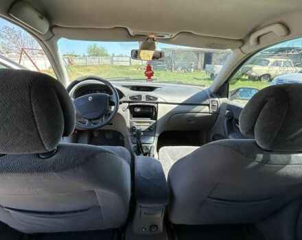 Серый Рено Лагуна, объемом двигателя 1.8 л и пробегом 185 тыс. км за 3500 $, фото 6 на Automoto.ua