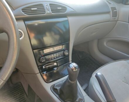 Серый Рено Лагуна, объемом двигателя 2 л и пробегом 204 тыс. км за 3650 $, фото 6 на Automoto.ua