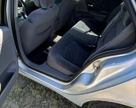 Серый Рено Лагуна, объемом двигателя 1.8 л и пробегом 185 тыс. км за 3500 $, фото 5 на Automoto.ua