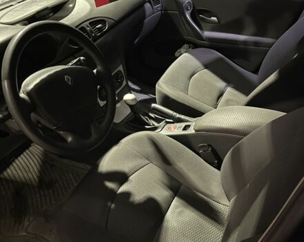 Серый Рено Лагуна, объемом двигателя 1.6 л и пробегом 370 тыс. км за 3600 $, фото 4 на Automoto.ua