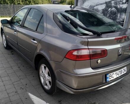 Серый Рено Лагуна, объемом двигателя 2.2 л и пробегом 370 тыс. км за 3000 $, фото 2 на Automoto.ua