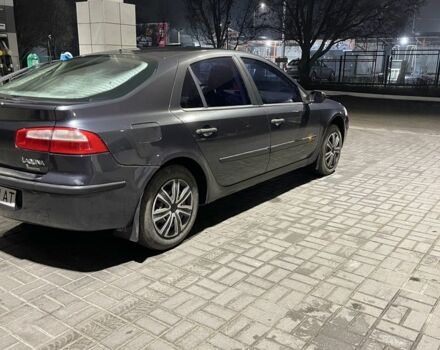 Серый Рено Лагуна, объемом двигателя 1.6 л и пробегом 370 тыс. км за 3600 $, фото 1 на Automoto.ua