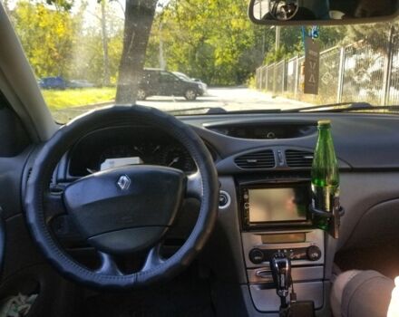Сірий Рено Лагуна, об'ємом двигуна 0 л та пробігом 300 тис. км за 1800 $, фото 2 на Automoto.ua