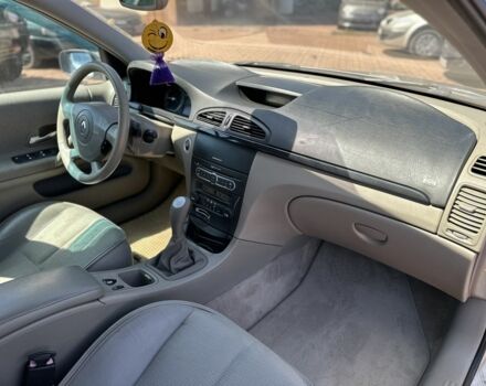 Рено Лагуна 2005 в Кривом Роге на Automoto.ua Серый Рено Лагуна, объемом двигателя 2 л и пробегом 204 тыс. км за 5350 $, фото 9 на Automoto.ua