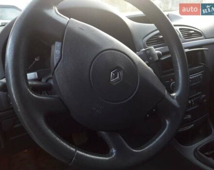 Серый Рено Лагуна, объемом двигателя 1.9 л и пробегом 355 тыс. км за 5500 $, фото 7 на Automoto.ua