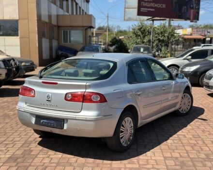 Рено Лагуна 2005 в Кривом Роге на Automoto.ua Серый Рено Лагуна, объемом двигателя 2 л и пробегом 204 тыс. км за 5350 $, фото 8 на Automoto.ua