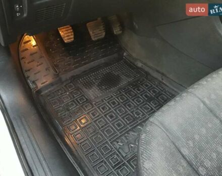 Серый Рено Лагуна, объемом двигателя 1.9 л и пробегом 355 тыс. км за 5500 $, фото 9 на Automoto.ua