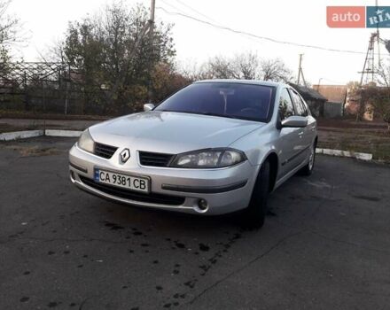 Серый Рено Лагуна, объемом двигателя 1.9 л и пробегом 355 тыс. км за 5500 $, фото 3 на Automoto.ua