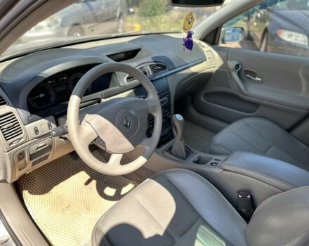 Рено Лагуна 2005 в Кривом Роге на Automoto.ua Серый Рено Лагуна, объемом двигателя 2 л и пробегом 204 тыс. км за 5350 $, фото 6 на Automoto.ua