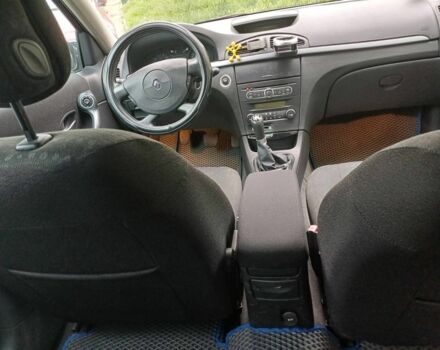 Рено Лагуна 2006 в Львове на Automoto.ua Серый Рено Лагуна, объемом двигателя 2 л и пробегом 122 тыс. км за 5254 $, фото 9 на Automoto.ua