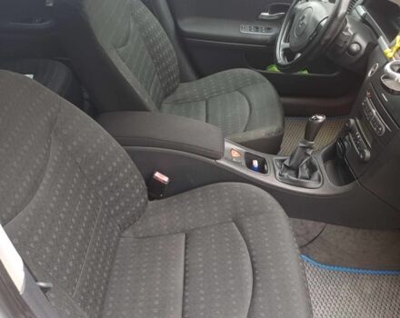 Рено Лагуна 2006 в Львове на Automoto.ua Серый Рено Лагуна, объемом двигателя 2 л и пробегом 122 тыс. км за 5254 $, фото 10 на Automoto.ua