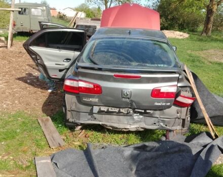 Серый Рено Лагуна, объемом двигателя 2 л и пробегом 22 тыс. км за 606 $, фото 3 на Automoto.ua