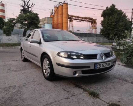 Серый Рено Лагуна, объемом двигателя 2 л и пробегом 290 тыс. км за 3500 $, фото 2 на Automoto.ua