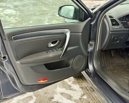 Сірий Рено Лагуна, об'ємом двигуна 1.5 л та пробігом 188 тис. км за 6850 $, фото 4 на Automoto.ua