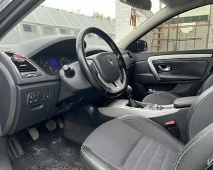 Сірий Рено Лагуна, об'ємом двигуна 1.5 л та пробігом 235 тис. км за 6999 $, фото 9 на Automoto.ua