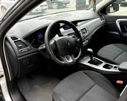 Серый Рено Лагуна, объемом двигателя 0 л и пробегом 240 тыс. км за 5999 $, фото 8 на Automoto.ua