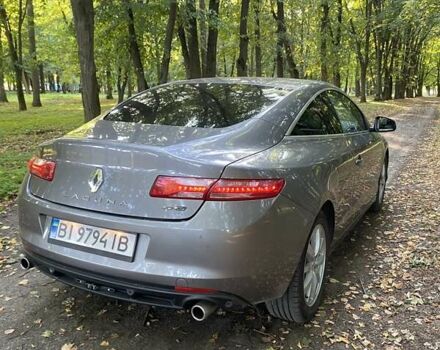 Серый Рено Лагуна, объемом двигателя 2 л и пробегом 180 тыс. км за 7800 $, фото 4 на Automoto.ua